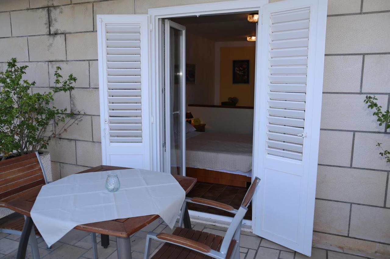 Apartments By The Sea Lumbarda, Korcula - 4446 מראה חיצוני תמונה
